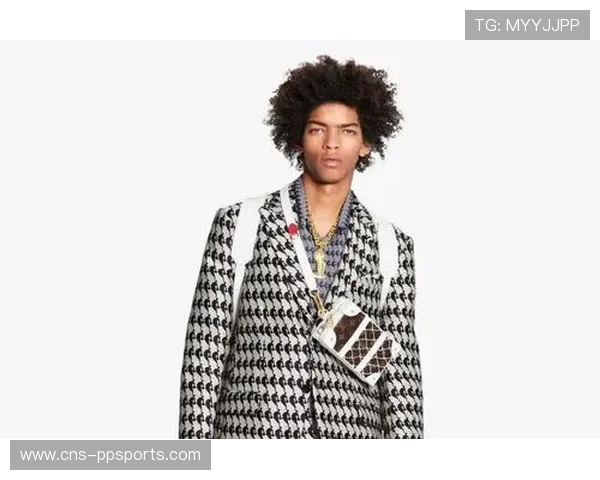 季后赛主题球迷艺术展举办，跨界融合受追捧