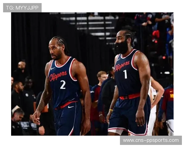 快船19战16败陷泥潭，哈登莱昂纳德去留两难